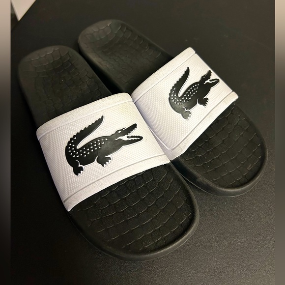 LIKE NEW - LACOSTE SLIDES - SIZE 8 - Picture 1 of 3